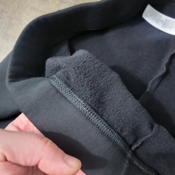 Bundle - Plus size XL (size 16/18) black leggings and short (Old Navy/Gap/H&M) - Picture 3 of 11